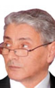 أحمد غزالي